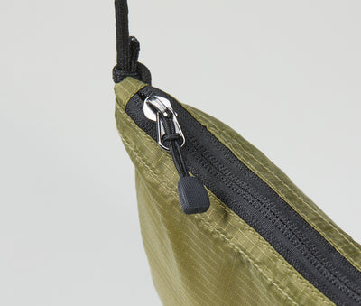 山と溪谷 / リップストップサコッシュ フロントプリント / 山と溪谷社