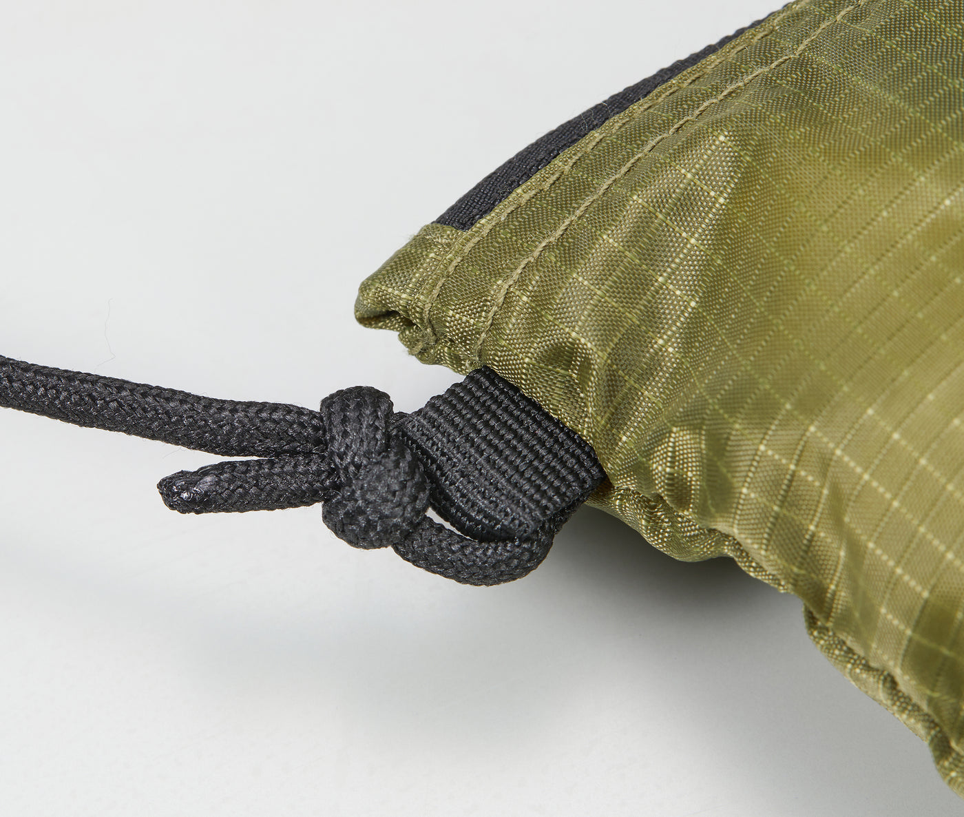 山と溪谷 / リップストップサコッシュ フロントプリント / 山と溪谷社