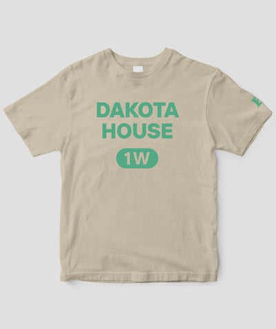 Begin / モノ知り地名Tシャツ “DACOTA HOUSE” / 世界文化社