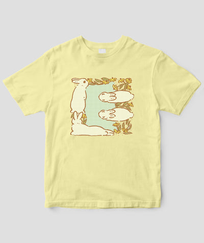 森山しなこ『うさぎっしり事典』 / E