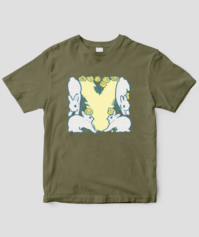 森山しなこ『うさぎっしり事典』 / Y