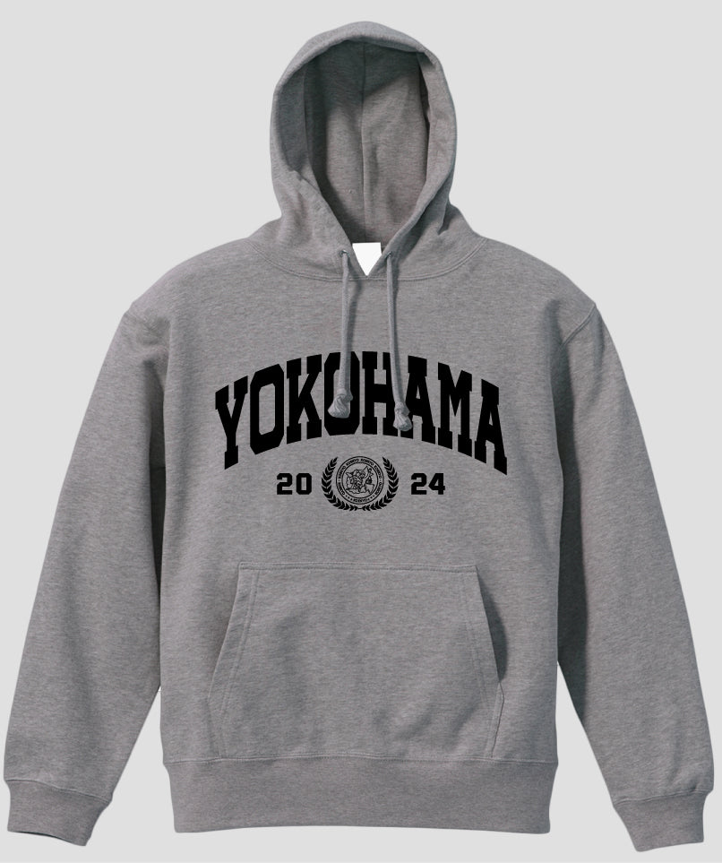カレッジ風「YOKOHAMA」Type A パーカ（裏パイル） / 声の教育社