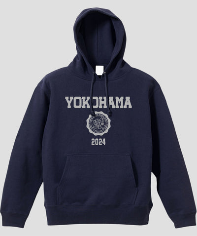 カレッジ風「YOKOHAMA」Type B パーカ（裏パイル） / 声の教育社